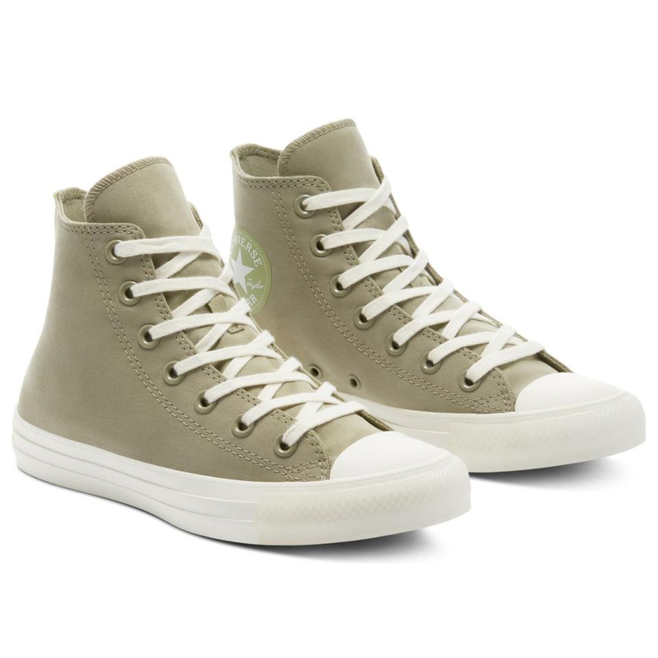 Converse Chuck Taylor All Star Sneaker in soft brown