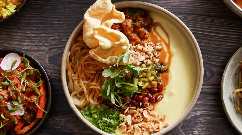 noodles and peanuts dish