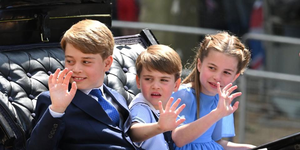 queen elizabeth ii platinum jubilee 2022 trooping the colour