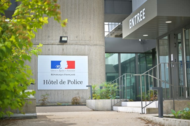 L'entrée du Service Interdépartemental de la police judiciaire de Rouen, le 13 juin 2024 (LOU BENOIST)