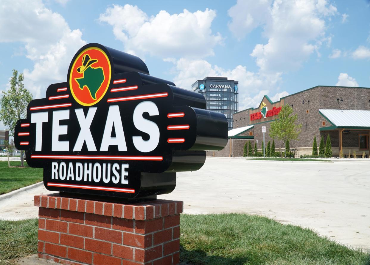 Texas Roadhouse is scheduled to open in September in Indio