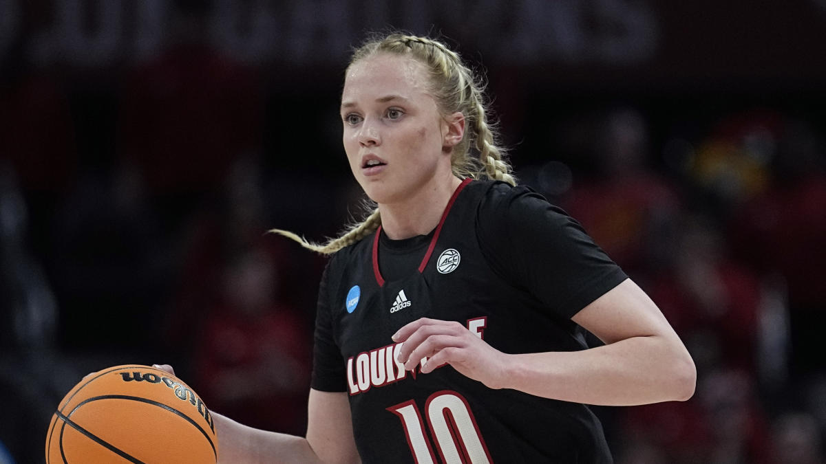 Louisville Cardinals 2022 Ncaa Women's Basketball Sweet 16 The