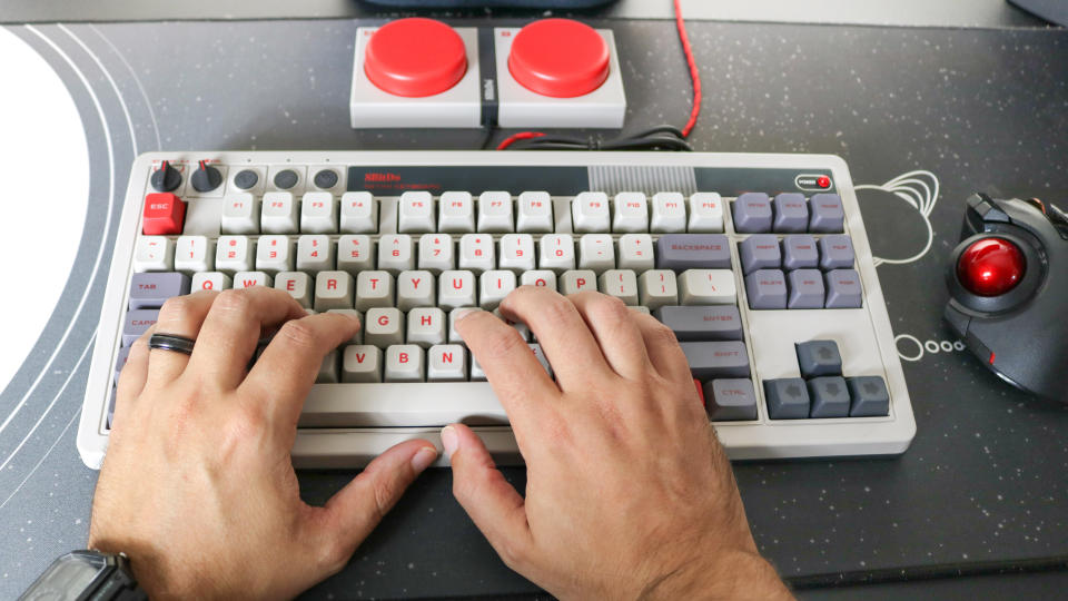 Typing on the 8BitDo Retro Mechanical Keyboard