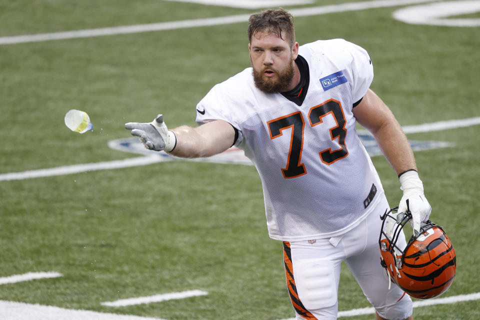 CINCINNATI, OH – AUGUST 30: Jonah Williams #73 of the Cincinnati Bengals tosses a water bottle to the sideline before taking the field during a scrimmage at Paul Brown Stadium on August 30, 2020 in Cincinnati, Ohio. (Photo by Joe Robbins/Getty Images)