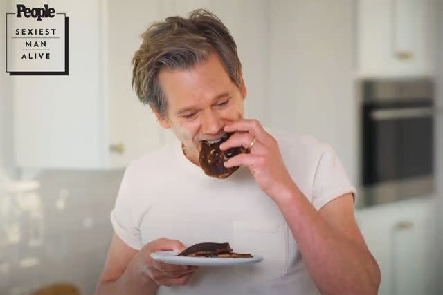 Kevin Bacon in the kitchen