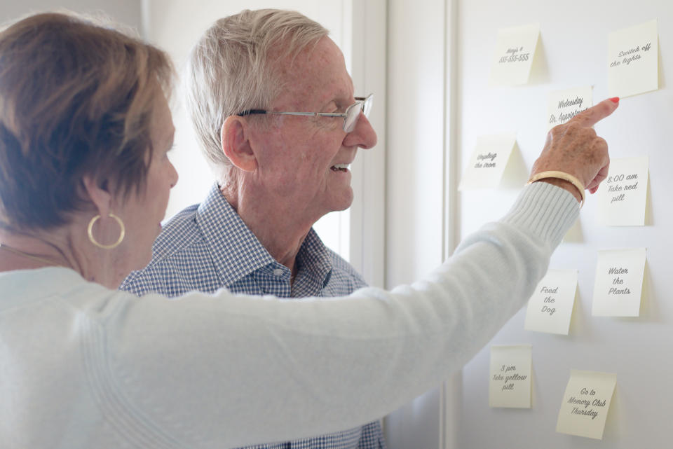 What are the warning signs of dementia? (Getty Images). 