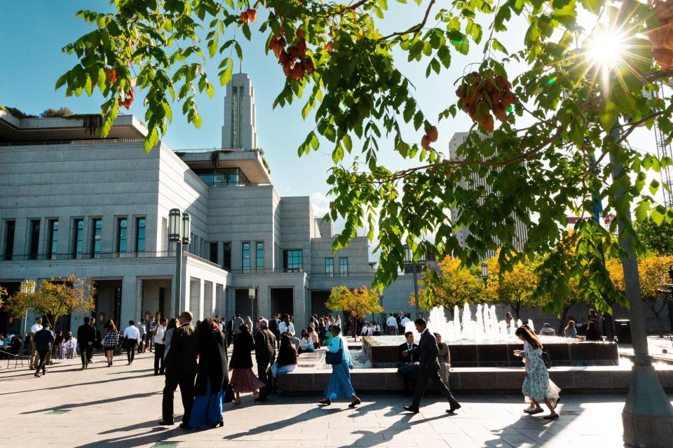 Conferencegoers file in before the Sunday morning session of the 193rd Semiannual General Conference of The Church of Jesus Christ of Latter-day Saints at the Conference Center in Salt Lake City on Sunday, Oct. 1, 2023. | Megan Nielsen, Deseret News