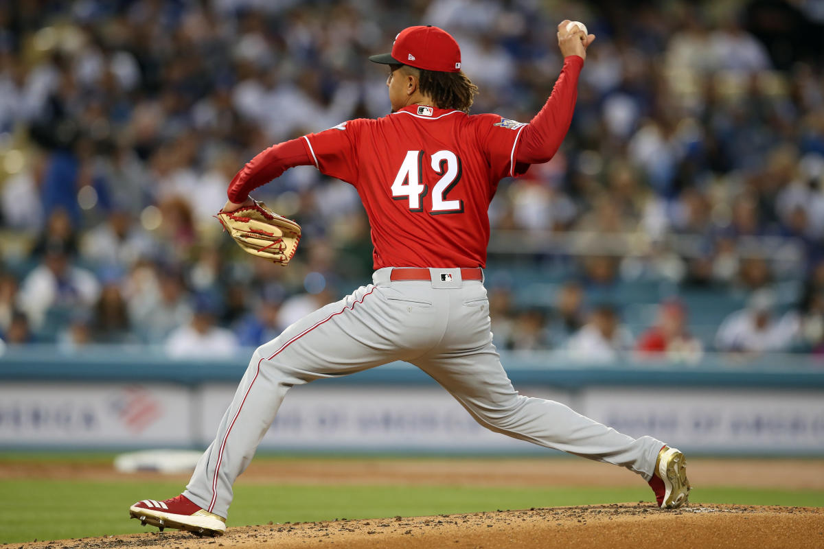 Pérez closes out stellar career with Reds