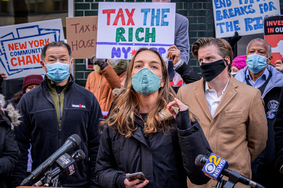 New York State Sen. Julia Salazar (D) speaks in support of taxing the rich on Jan. 5. Salazar, a democratic socialist who unseated a Democrat in 2018, is part of New York's ascendant left. (Photo: Erik McGregor/Getty Images)