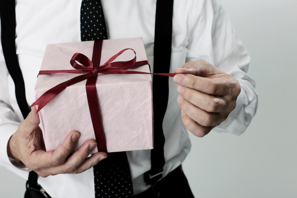 La Saint-Valentin arrive à grands pas. Vous avez déjà trouvé quoi offrir à votre partenaire ? (Photo : Getty Images)