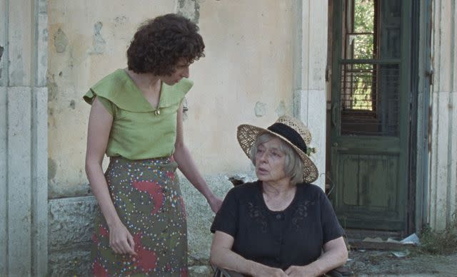 <p>NEON</p> Isabella Rossellin in 'La Chimera'