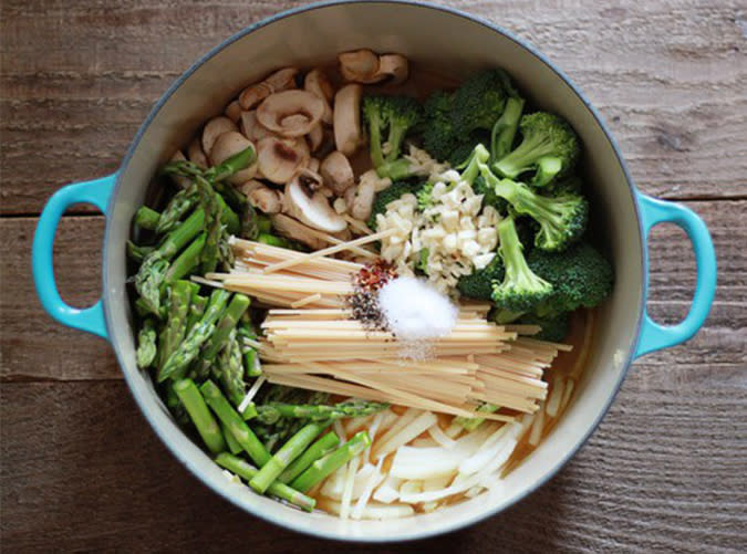 One-Pot Pasta Primavera