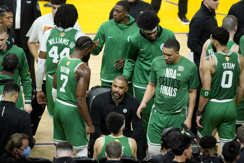 SAN FRANCISCO, CALIFORNIA - JUNE 02: Head coach Ime Udoka of the Boston Celtics speaks to his team during a timeout in the fourth quarter against the Golden State Warriors in Game One of the 2022 NBA Finals at Chase Center on June 02, 2022 in San Francisco, California. NOTE TO USER: User expressly acknowledges and agrees that, by downloading and/or using this photograph, User is consenting to the terms and conditions of the Getty Images License Agreement. (Photo by Thearon W. Henderson/Getty Images)