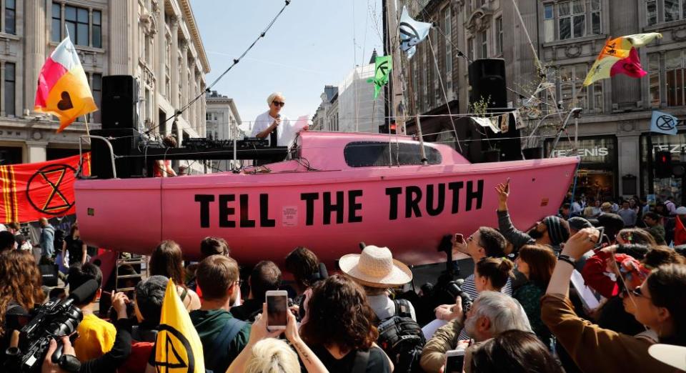 British actress Emma Thompson takes part in the Extinction Rebellion.