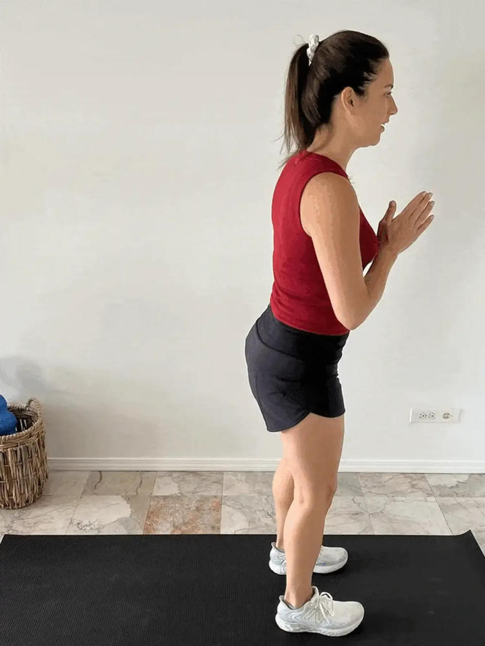 butt exercises Chair into reverse lunge (Stephanie Mansour)