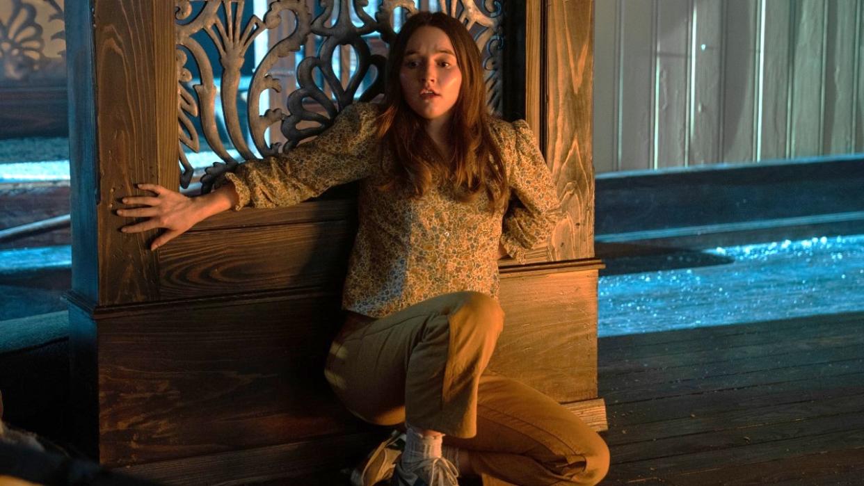  Kaitlyn Dever in No One Will Save You. 