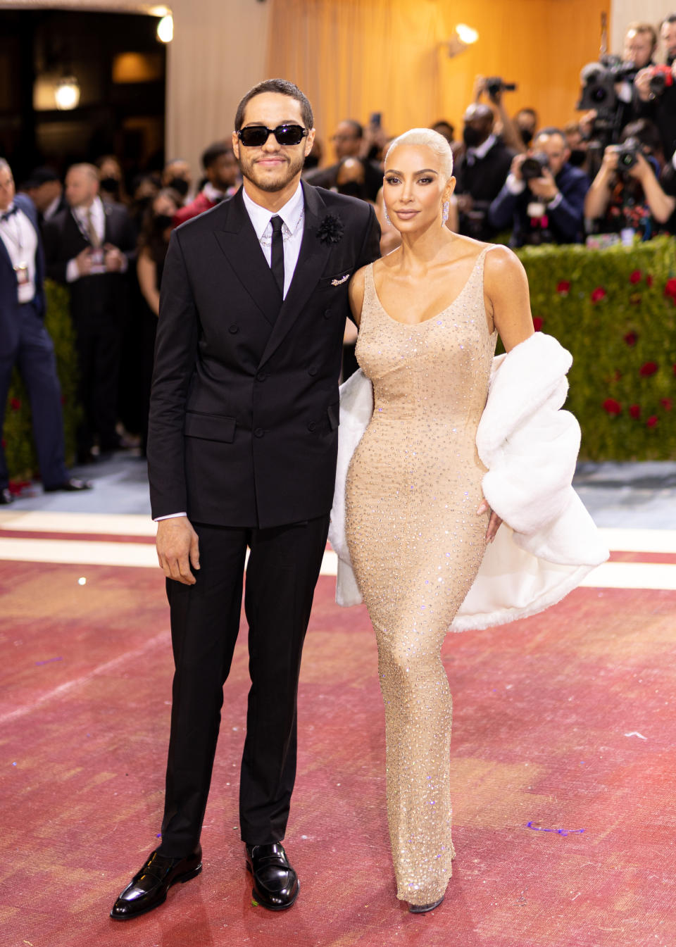 kim and pete davidson on the red carpet