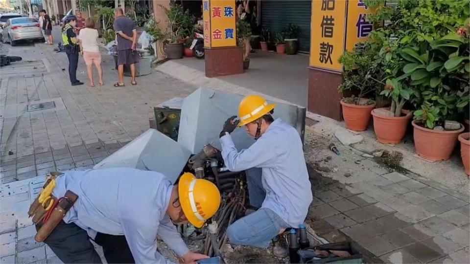 駕駛開車開到睡著！　撞上變電箱害近千戶停電