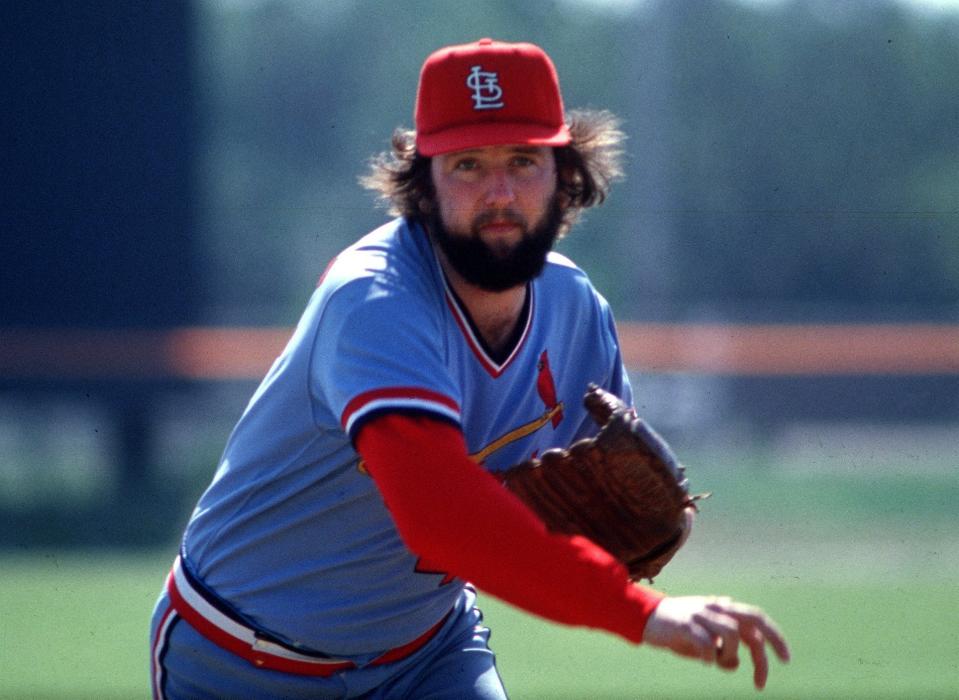FILE - St. Louis Cardinals relief pitcher Bruce Sutter warms up in St. Louis in 1981. Hall of Fame reliever and 1979 Cy Young winner Bruce Sutter has died. He was 69. Major League Baseball and the St. Louis Cardinals announced Sutter’s death on Friday, Oct. 14, 2022. The Baseball Hall of Fame says Sutter died Thursday in Cartersville, Georgia. (Scott Dine/St. Louis Post-Dispatch via AP, File)