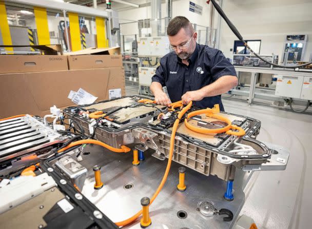 PHOTO: High performing, fourth-generation batteries are assembled at BMW's South Carolina plant for the X5 and X3 plug-in hybrid electric variants. (BMW)