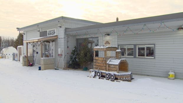 With restrictions in-person dining now lifted, AHS is no longer pursuing compliance against the Whistle Stop Cafe in Mirror, about 70 kilometres northeast of Red Deer.  (Scott Neufeld/CBC - image credit)