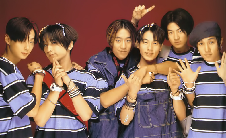 Eric（左3）領軍的「神話」在1998年成團。（翻攝自Naver）
