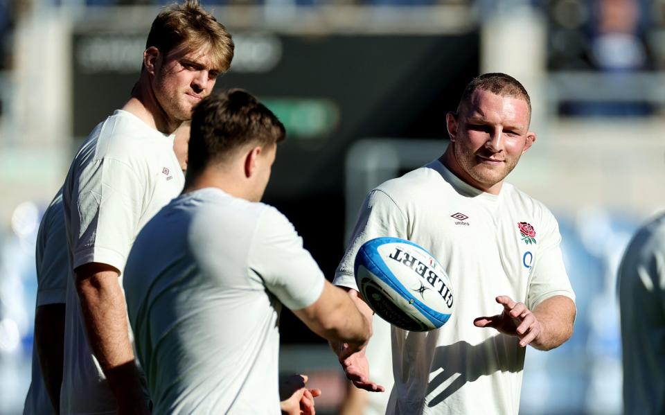 Sam Underhill of England passes the ball with Alex Coles and Theo Dan during the England Captain's Run ahead of the Guinness Six Nations 2024 match against Italy and England at Stadio Olimpico on February 02, 2024 in Rome, Italy