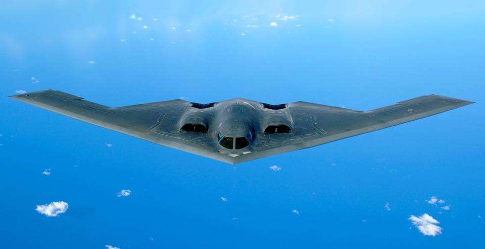 B-2 Spirit flies over the Pacific Ocean, 2006. <em>U.S. Air Force photo/Staff Sgt. Bennie J. Davis III</em>