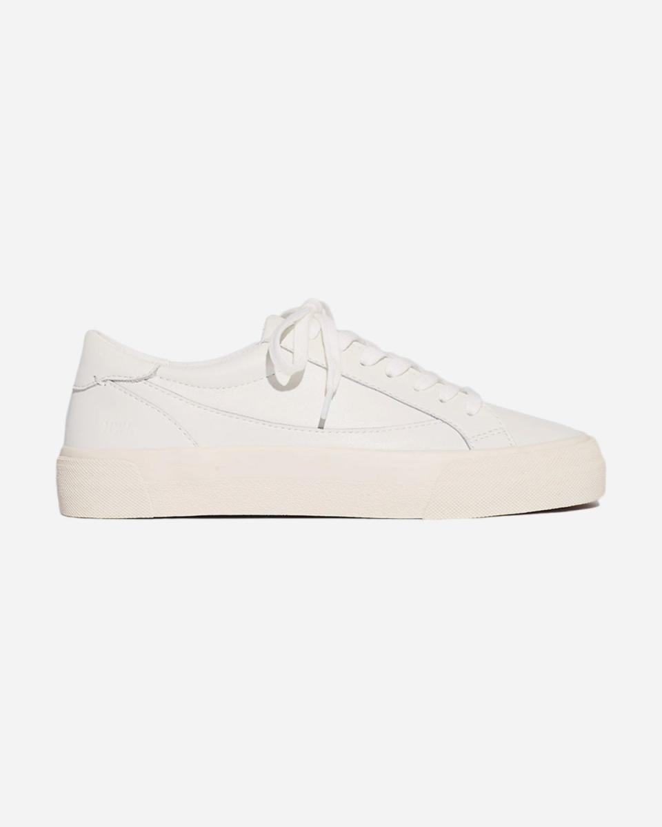 <p><a href="https://go.redirectingat.com?id=74968X1596630&url=https%3A%2F%2Fwww.madewell.com%2Fsidewalk-low-top-sneakers-ND989.html&sref=https%3A%2F%2Fwww.elle.com%2Ffashion%2Fshopping%2Fg46331097%2Fmost-comfortable-white-sneakers-women%2F" rel="nofollow noopener" target="_blank" data-ylk="slk:Shop Now;elm:context_link;itc:0;sec:content-canvas" class="link ">Shop Now</a></p><p>Sidewalk Low-Top Sneakers</p><p>madewell.com</p><p>$88.00</p>