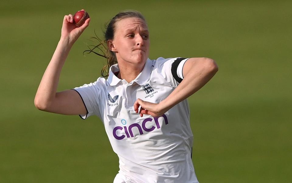 Lauren Filer – Why 85mph is next barrier for women's bowlers to break