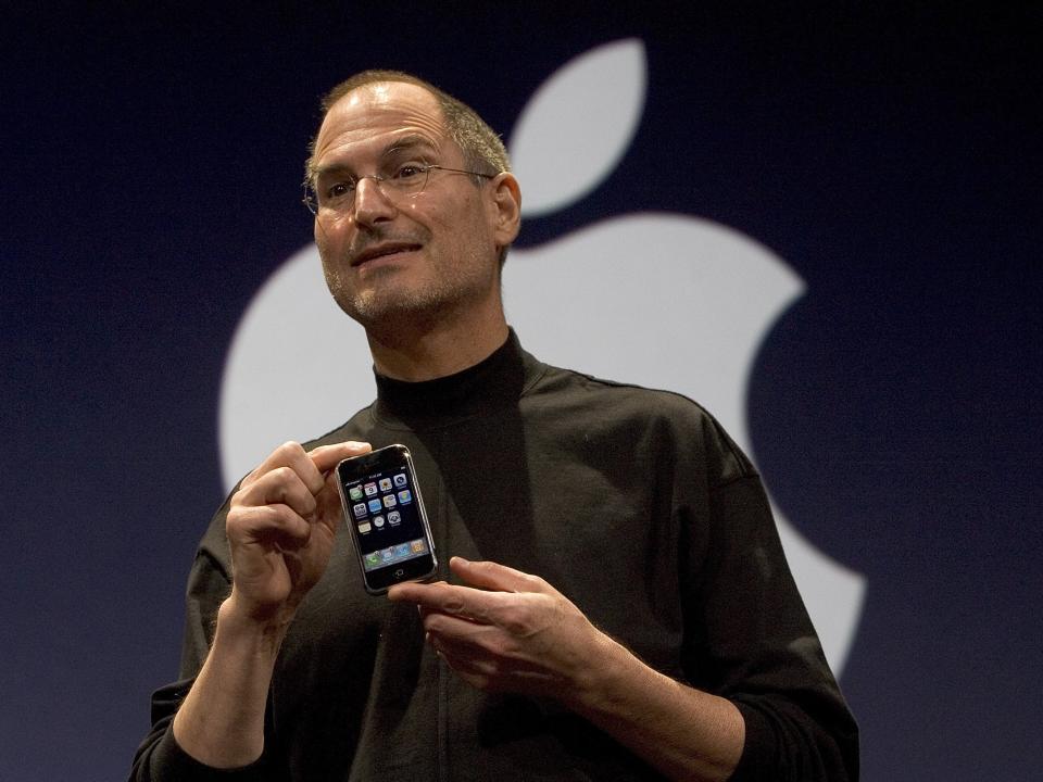 first iphone steve jobs