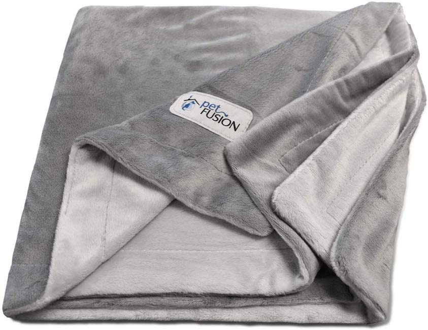 PetFusion Premium Pet Blanket. (Photo: Amazon)