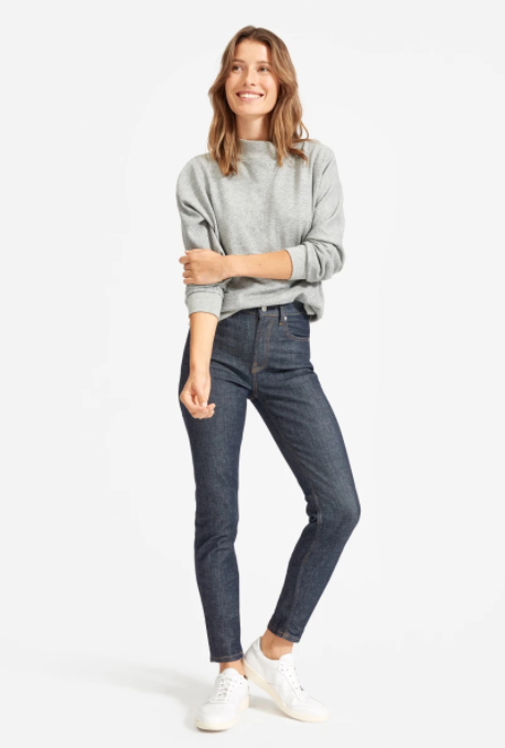 Everlane just extended their 25% off sale until Sunday afternoon. 