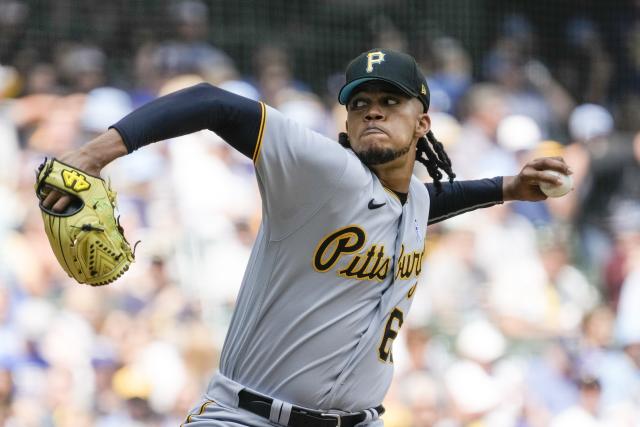 Brewers beat Pirates 5-2, Milwaukee sweeps Pittsburgh