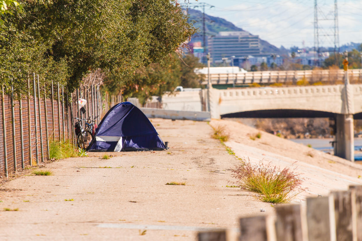 A homeless man has been left with burn injuries after thugs set fire to his tent (Stock Image/Getty Images)