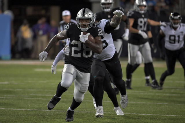 Raiders win first preseason game, defeat Jaguars 27-11