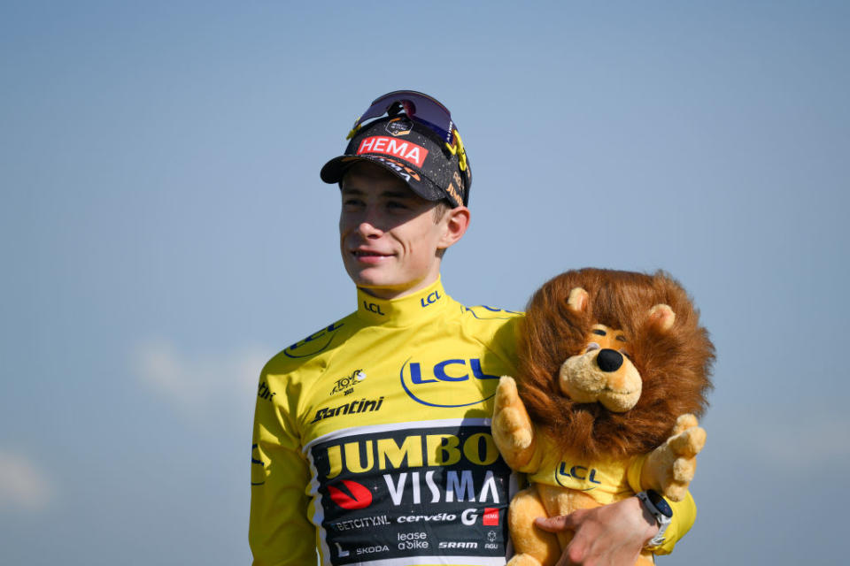 PUY DE DME FRANCE  JULY 09 Jonas Vingegaard of Denmark and Team JumboVisma  Yellow Leader Jersey celebrates at podium during the stage nine of the 110th Tour de France 2023 a 1824km stage from SaintLonarddeNoblat to Puy de Dme 1412m  UCIWT  on July 09 2023 in Puy de Dme France Photo by David RamosGetty Images