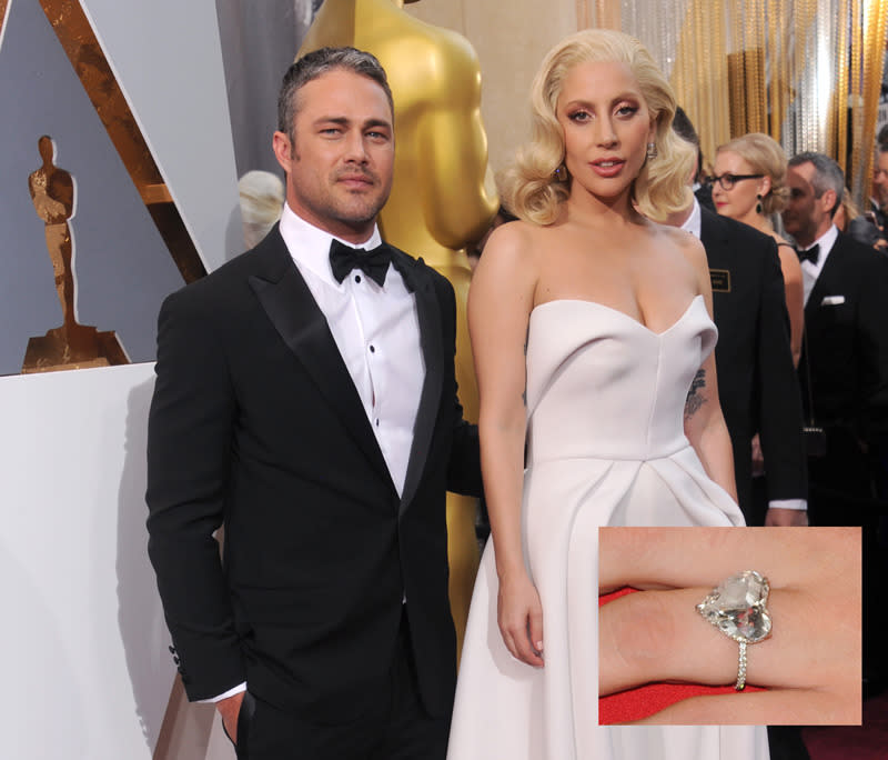 LADY GAGA UND TAYLOR KINNEY