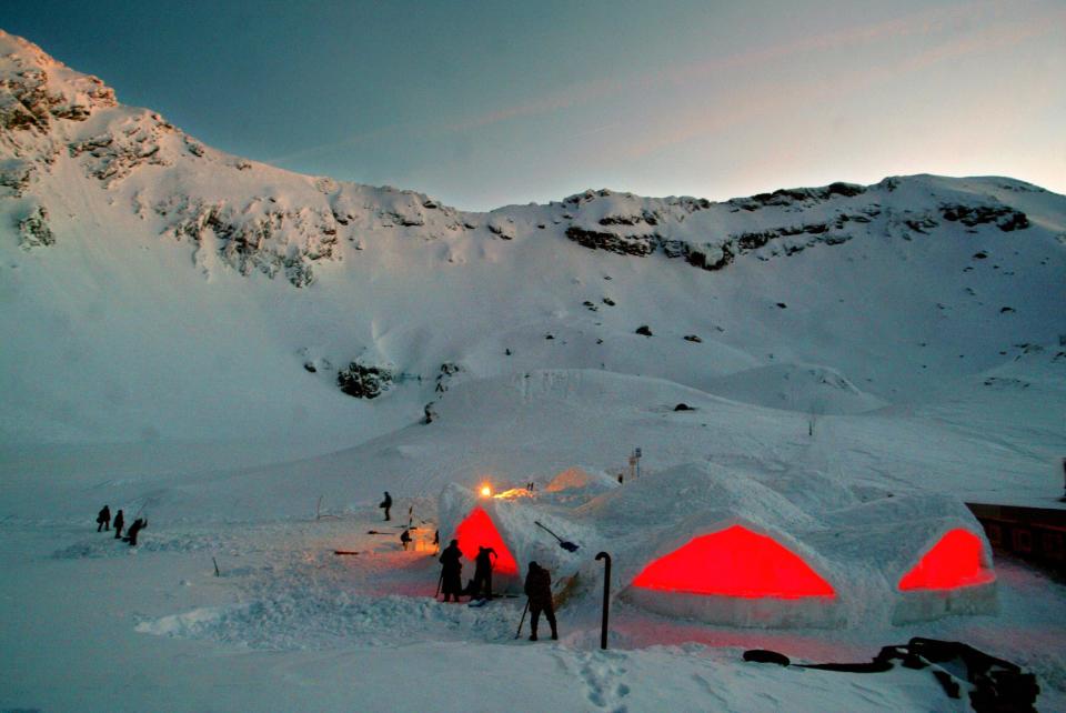 Bâlea Lac Ice Hotel, Romania