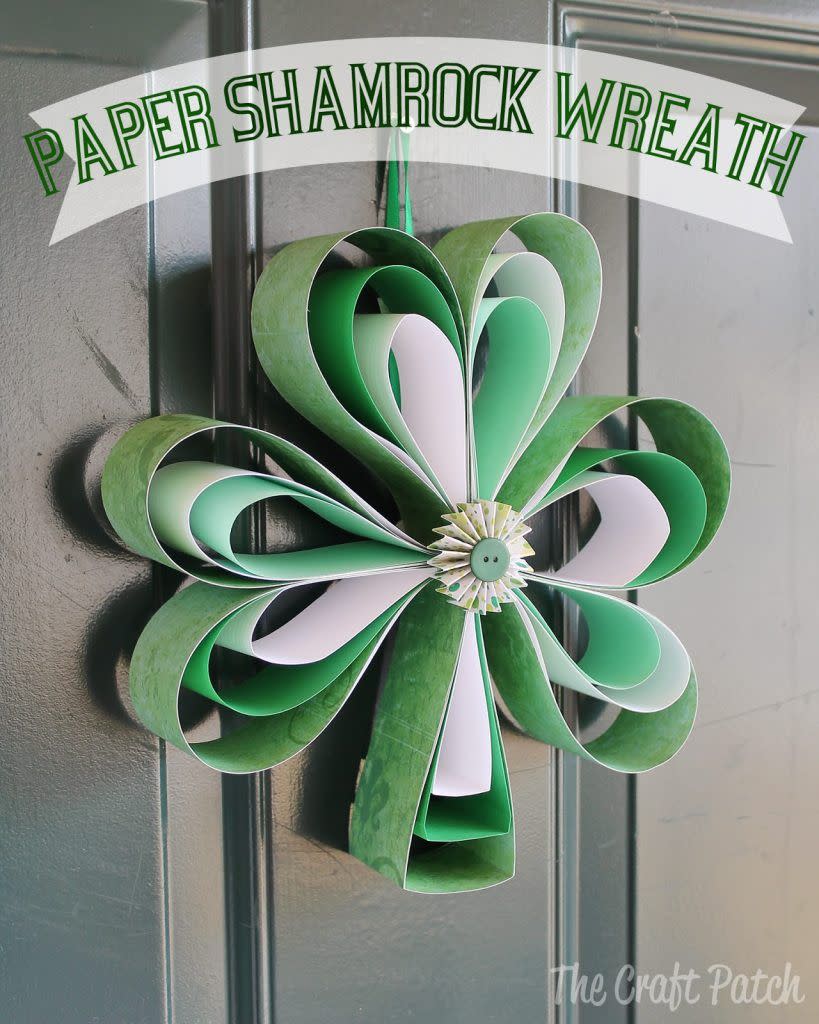 st patricks day decor paper shamrock wreath