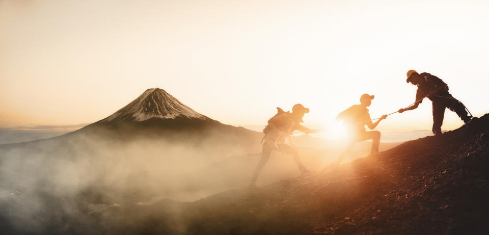 日本旅遊｜港人攀登富士山死亡 成今夏開山後首宗！一文睇清登山預約方法/7大安全注意事項/吉田路線設施一覽