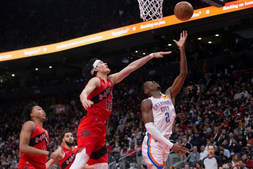 DEP-BAS THUNDER-RAPTORS (AP)