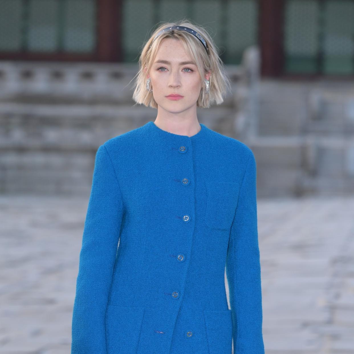  Saoirse Ronan bob. 