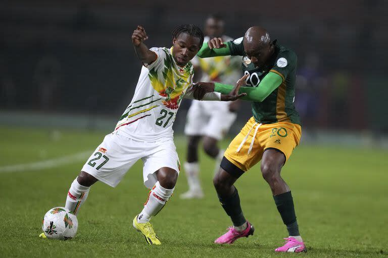 Malí derrotó a Sudáfrica en el arranque del grupo E de la Copa Africana de Naciones que tiene a Senegal como campeón defensor