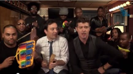 "Blurred Lines" with The Roots and Robin Thicke