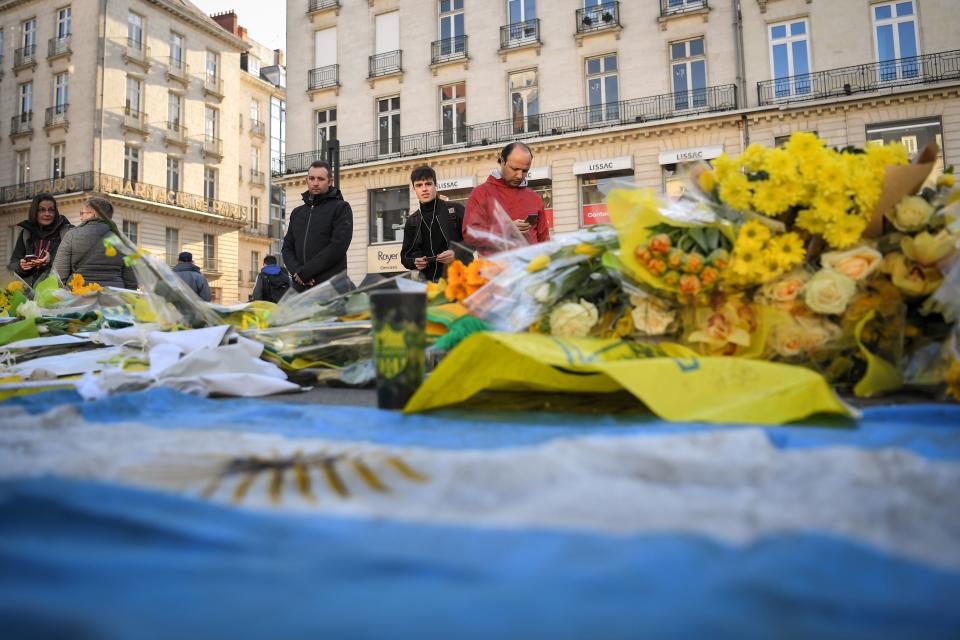 <p>Tributes in Nantes for Emiliano Sala, who had just completed a move from the French club to Cardiff before he went missing (Getty Images) </p>