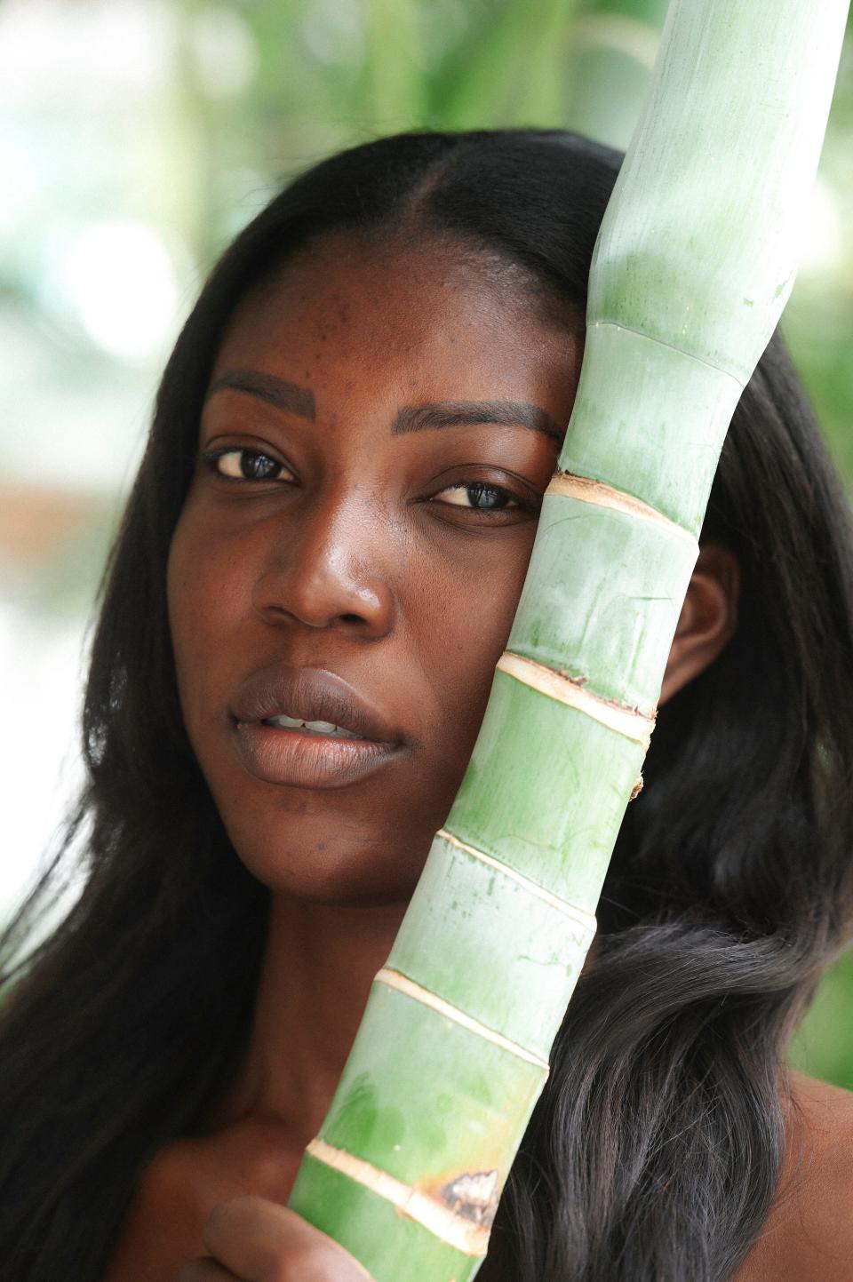 Miss Ghana 2012 no-makeup photo shoot