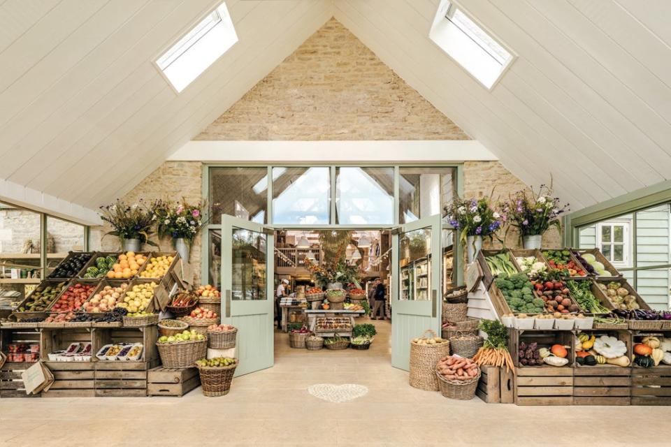 Daylesford’s Organic Farm Shops and Cafes, located in the Cotswolds and London, are popular with local customers and visitors (Daylesford)