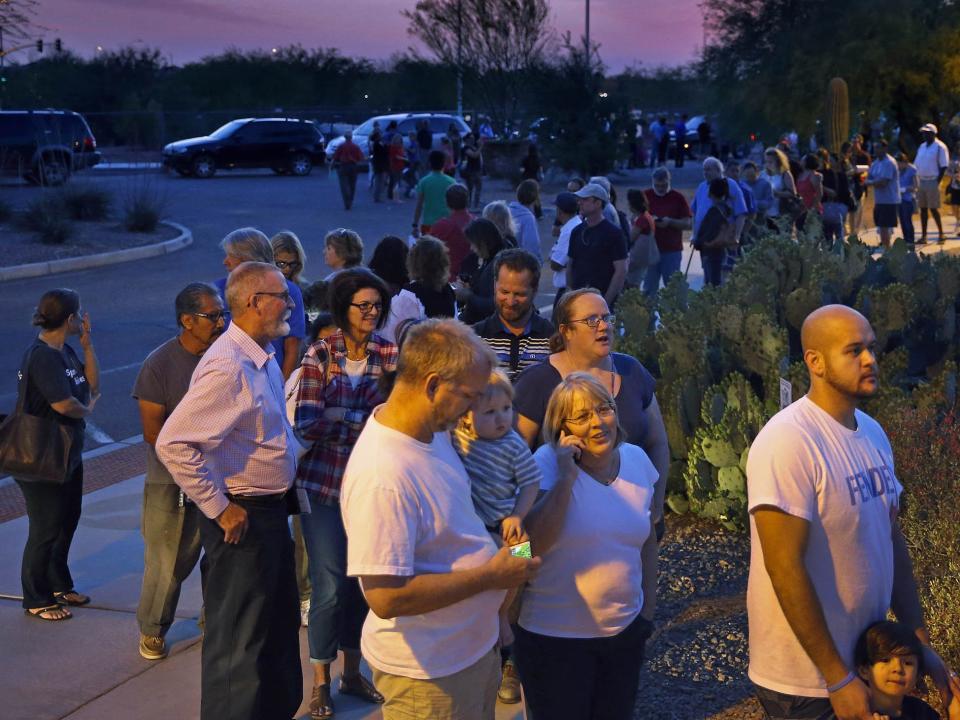 Arizona voting lines
