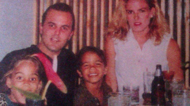 Keith Zlomsowitch, Nicole Brown Simpson and her children Sydney (left) and Justin in an early 1990s photo.THE PALM BEACH POST FILE PHOTO